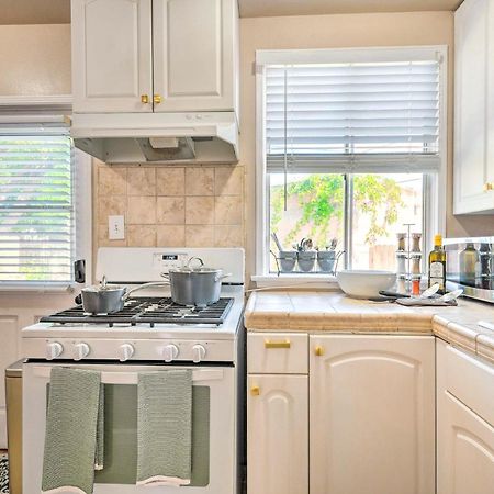 Вилла Stylish And Modern Burbank Gem With Private Yard! Экстерьер фото